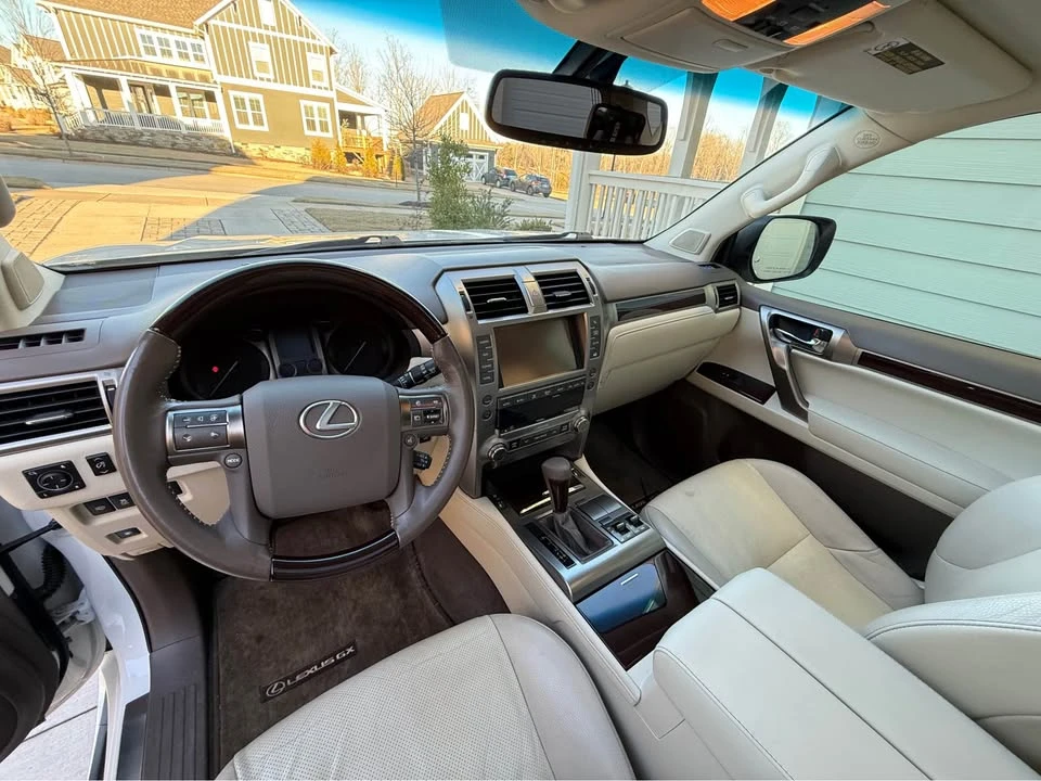 2017 Lexus GX 2nd Gen - Image 9 of 15