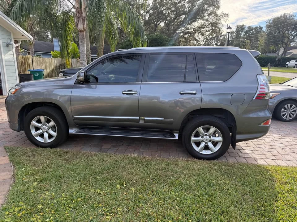 2017 Lexus GX 2nd Gen - Image 2 of 9