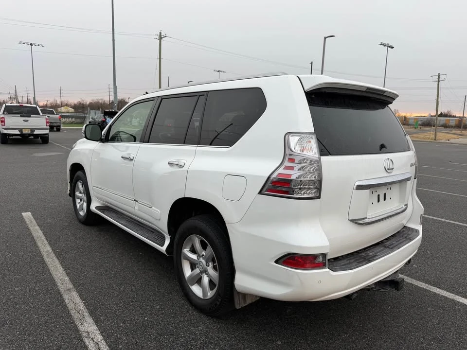 2017 Lexus GX 2nd Gen - Image 3 of 18