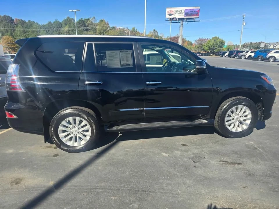 2017 Lexus GX 2nd Gen - Image 2 of 3