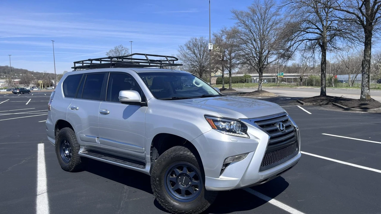 2017 Lexus GX 2nd Gen - Image 4 of 31