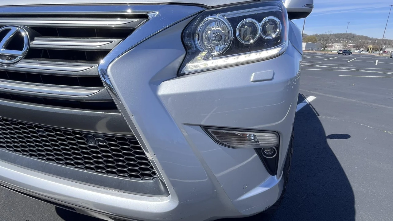2017 Lexus GX 2nd Gen - Image 15 of 31