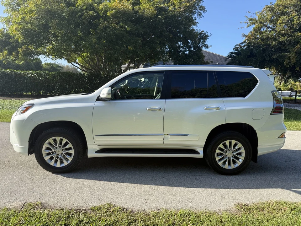 2017 Lexus GX 2nd Gen - Image 6 of 31