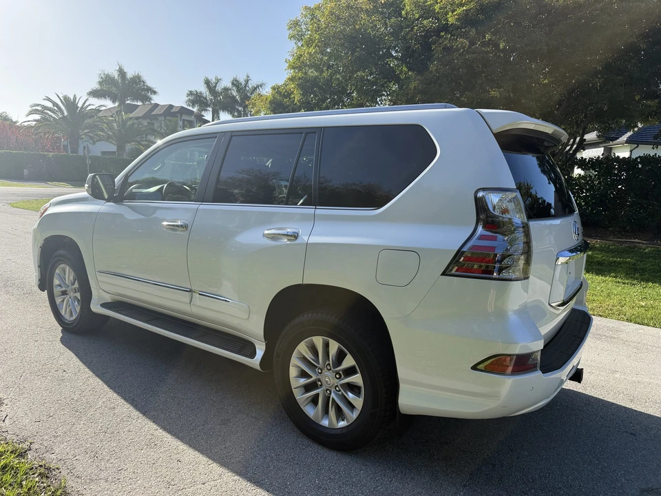 2017 Lexus GX 2nd Gen - Image 5 of 31