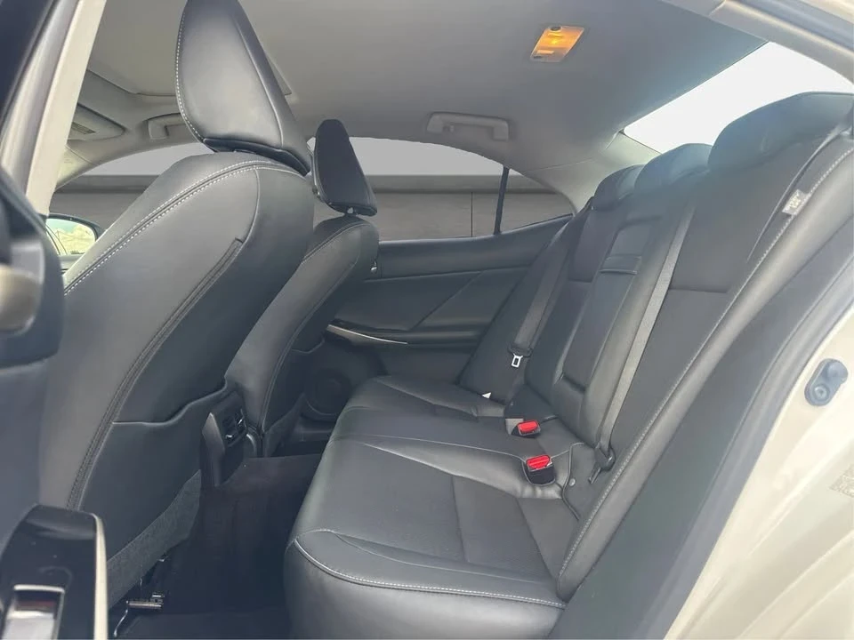 2017 Lexus IS 3rd Gen - Image 11 of 20