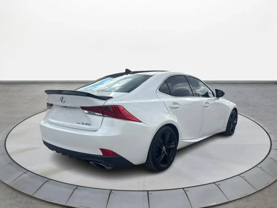 2017 Lexus IS 3rd Gen - Image 4 of 20