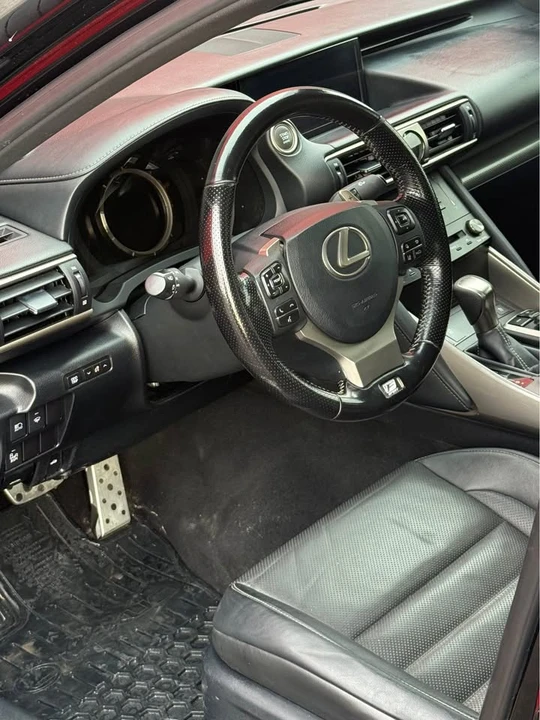 2017 Lexus IS 3rd Gen - Image 11 of 20
