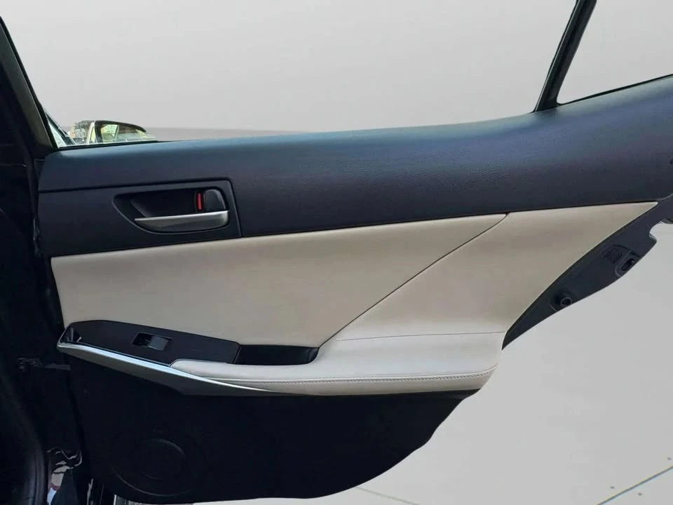 2017 Lexus IS 3rd Gen - Image 17 of 20
