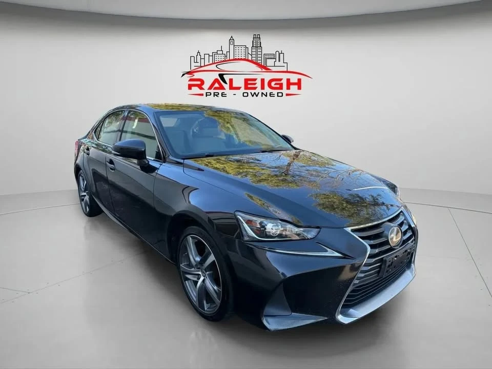 2017 Lexus IS 3rd Gen - Image 4 of 20