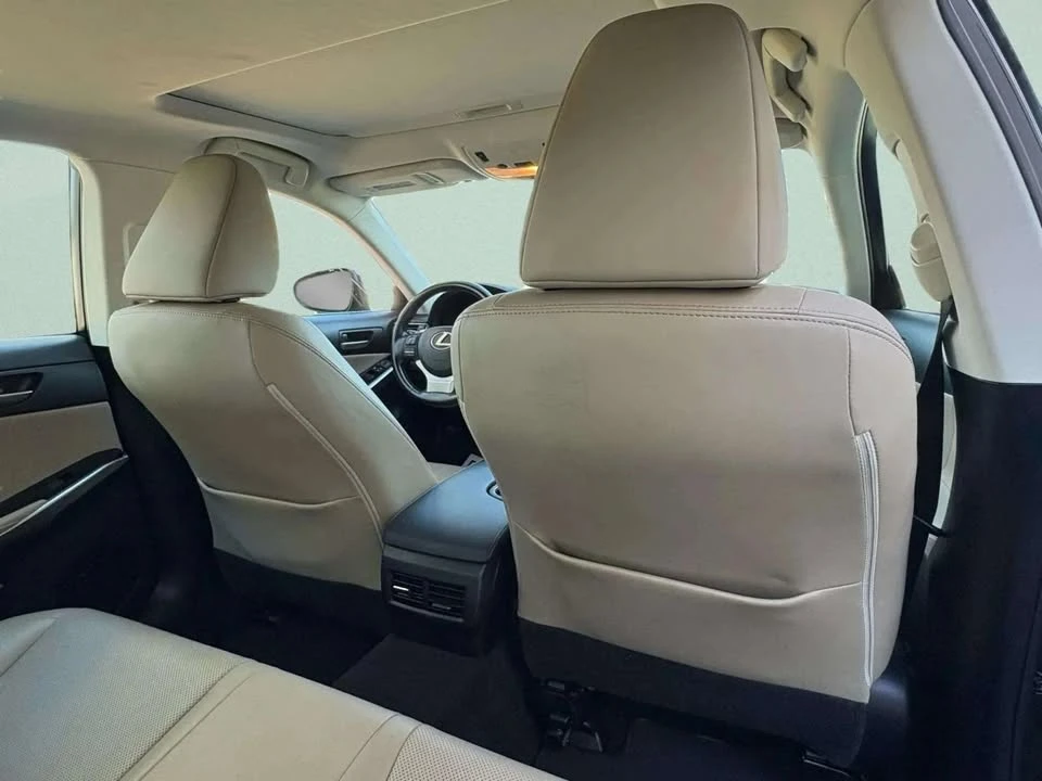2017 Lexus IS 3rd Gen - Image 16 of 20