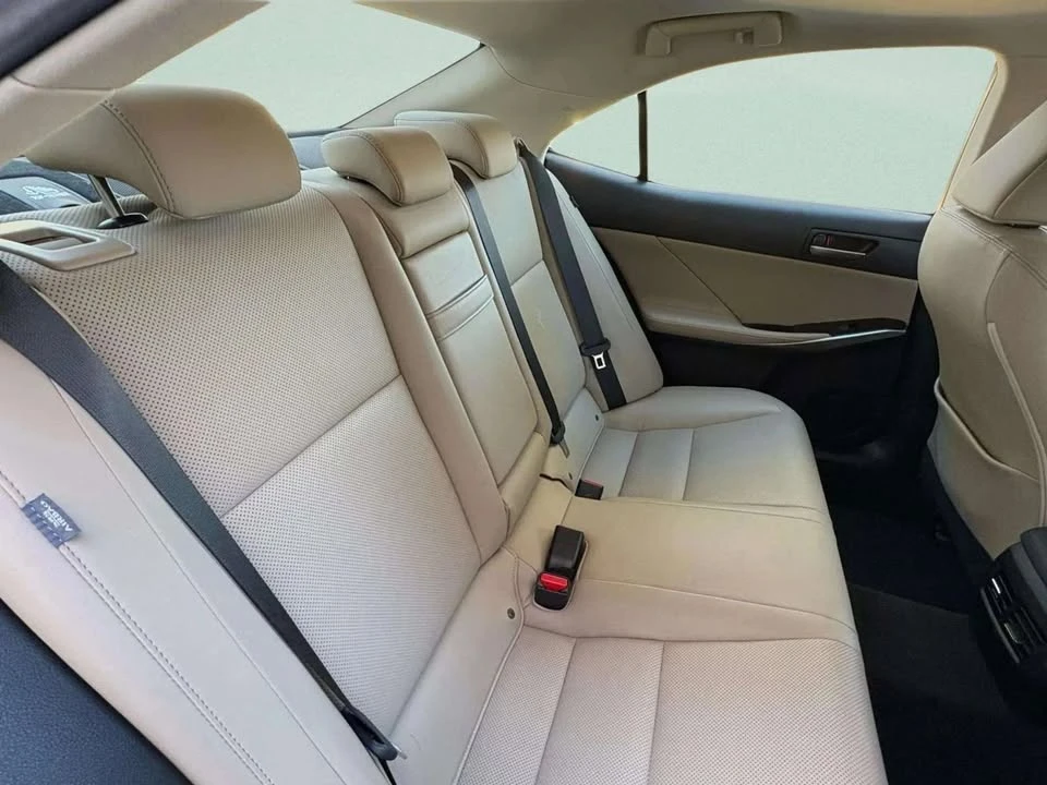 2017 Lexus IS 3rd Gen - Image 14 of 20