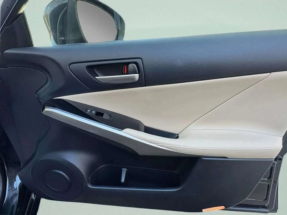 2017 Lexus IS 3rd Gen - Image 13 of 20