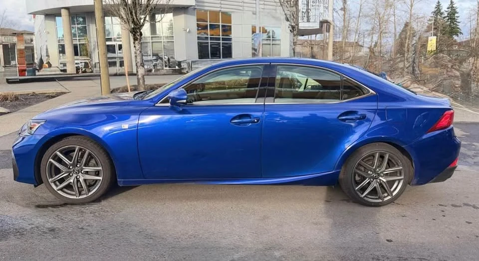2017 Lexus IS 3rd Gen - Image 5 of 9