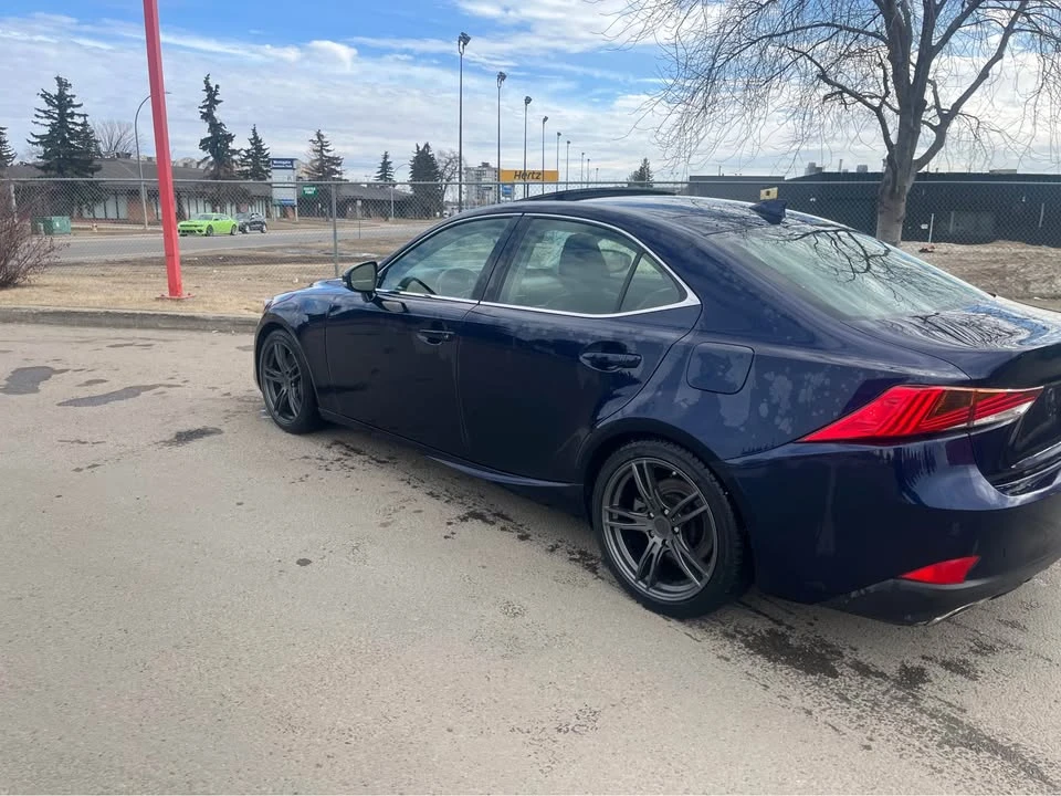 2017 Lexus IS 3rd Gen - Image 4 of 19