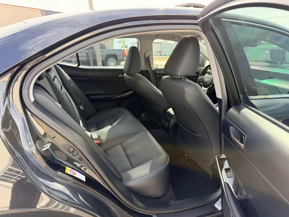 2017 Lexus IS 3rd Gen - Image 13 of 17