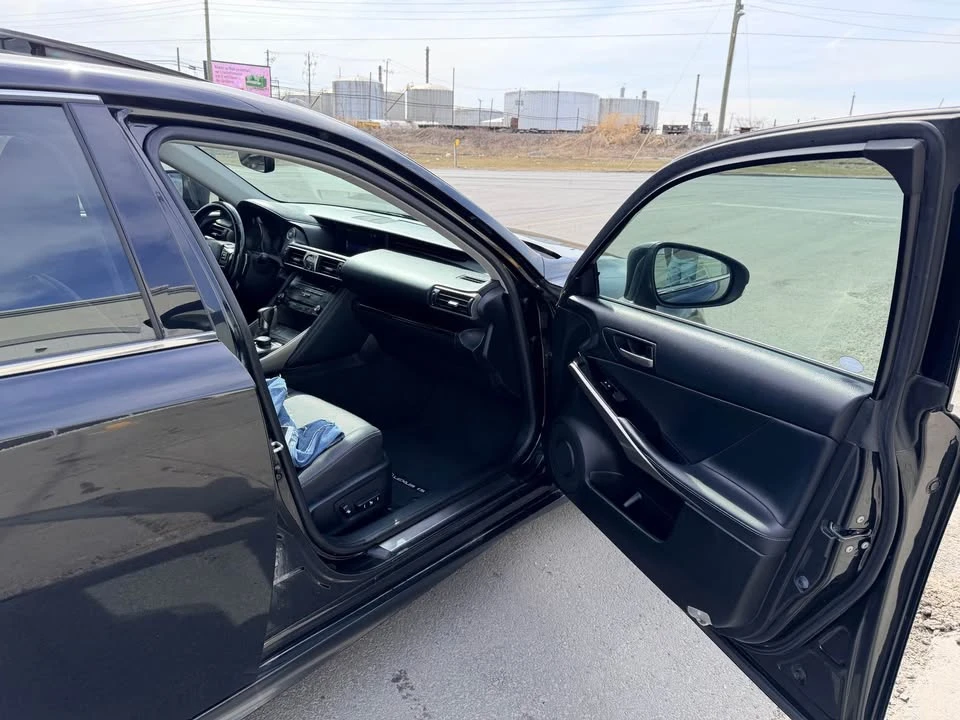 2017 Lexus IS 3rd Gen - Image 14 of 17