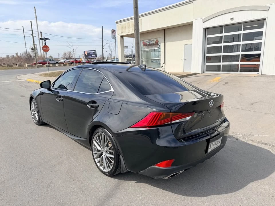 2017 Lexus IS 3rd Gen - Image 5 of 17