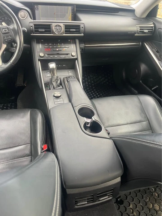 2017 Lexus IS 3rd Gen - Image 8 of 19