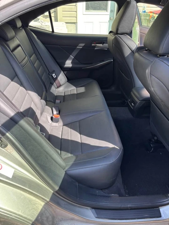 2017 Lexus IS 3rd Gen - Image 8 of 11
