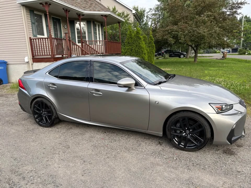 2017 Lexus IS 3rd Gen - Image 5 of 11