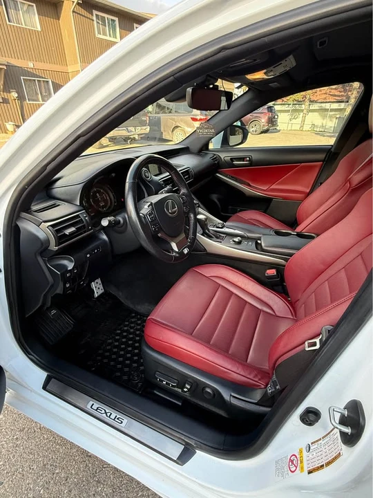 2017 Lexus IS 3rd Gen - Image 4 of 9