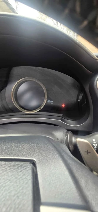 2017 Lexus IS 3rd Gen - Image 4 of 11