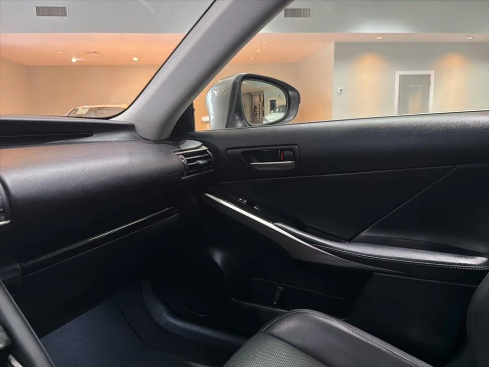 2017 Lexus IS 3rd Gen - Image 13 of 20