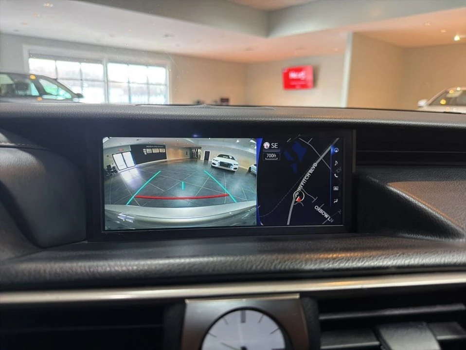 2017 Lexus IS 3rd Gen - Image 15 of 20