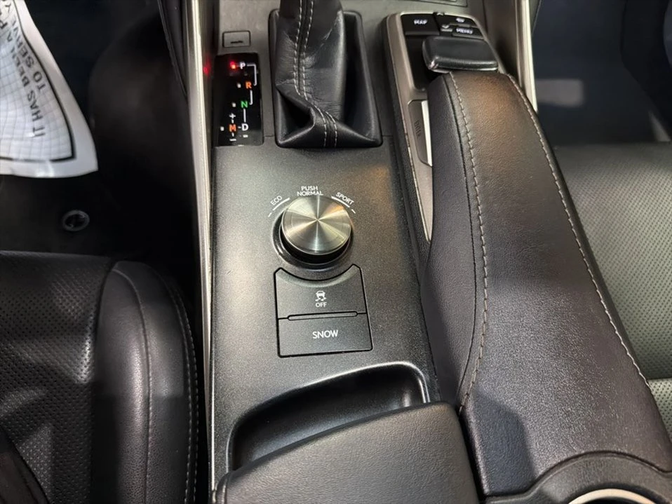 2017 Lexus IS 3rd Gen - Image 14 of 20