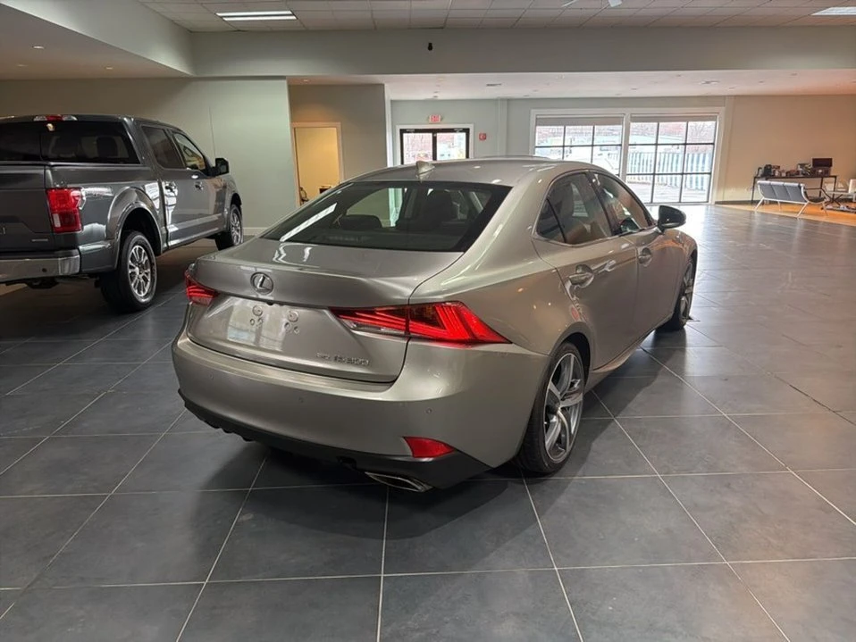 2017 Lexus IS 3rd Gen - Image 5 of 20