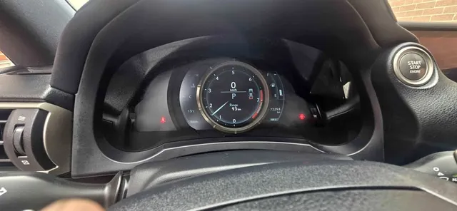 2017 Lexus IS