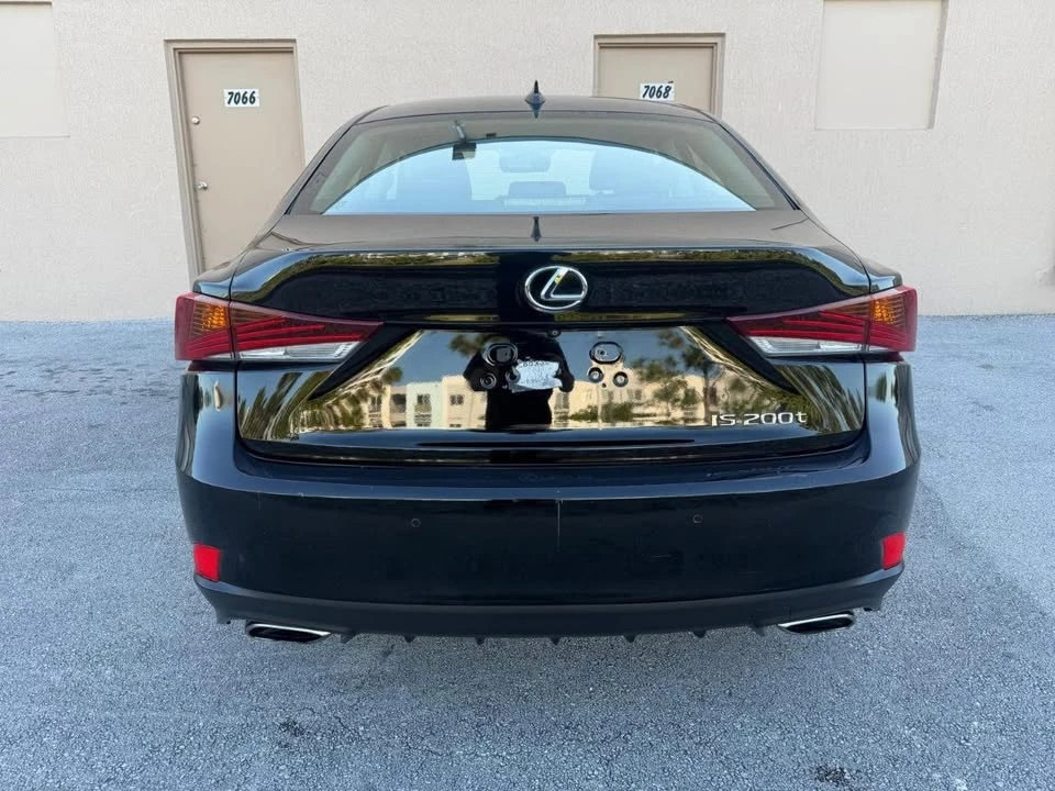 2017 Lexus IS 3rd Gen - Image 5 of 18