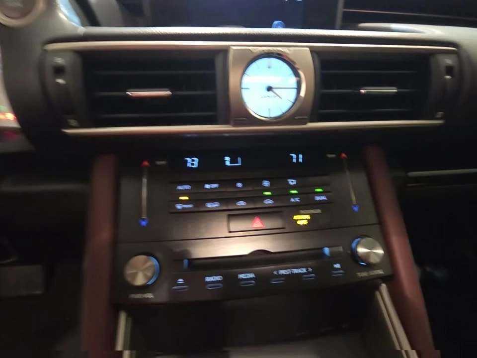 2017 Lexus IS 3rd Gen - Image 16 of 20