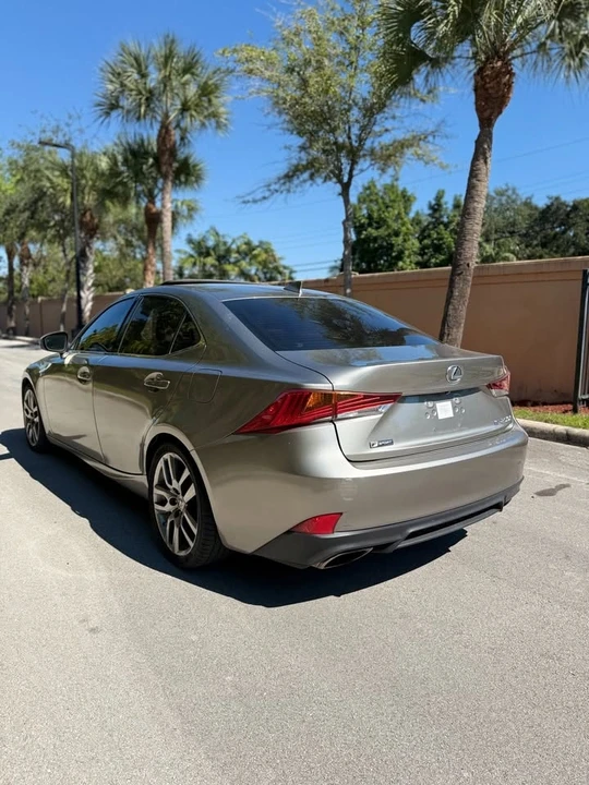 2017 Lexus IS 3rd Gen - Image 5 of 10