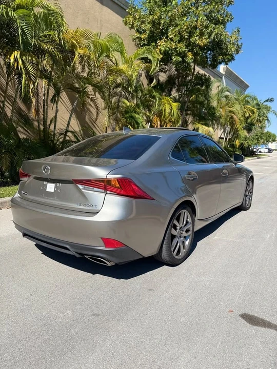 2017 Lexus IS 3rd Gen - Image 4 of 10