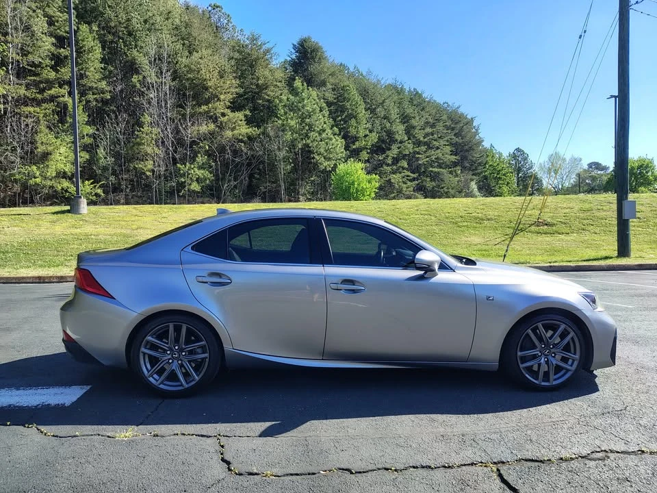 2017 Lexus IS 3rd Gen - Image 4 of 15