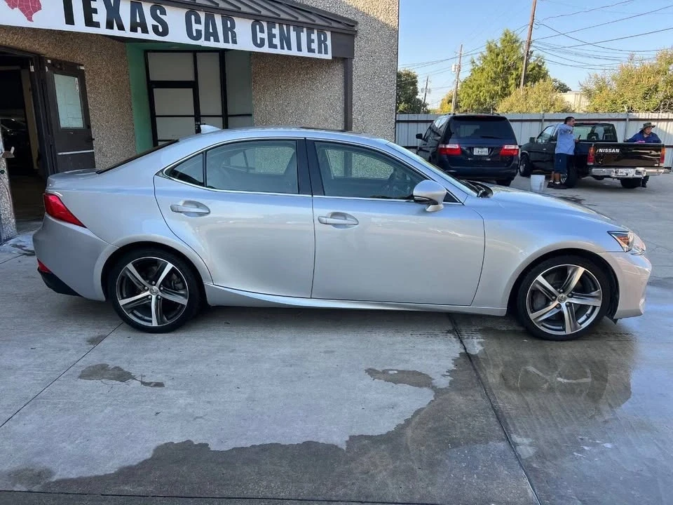 2017 Lexus IS 3rd Gen - Image 4 of 14