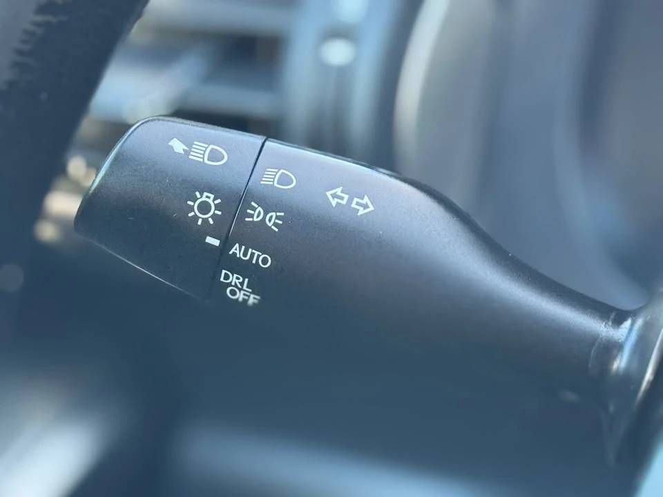 2017 Lexus IS 3rd Gen - Image 12 of 19