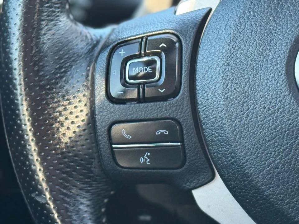2017 Lexus IS 3rd Gen - Image 10 of 19