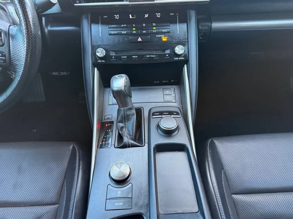 2017 Lexus IS 3rd Gen - Image 16 of 19