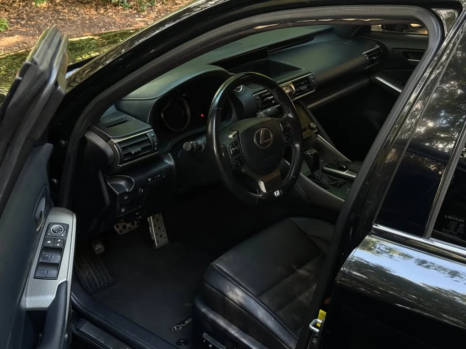 2017 Lexus IS 3rd Gen - Image 5 of 5