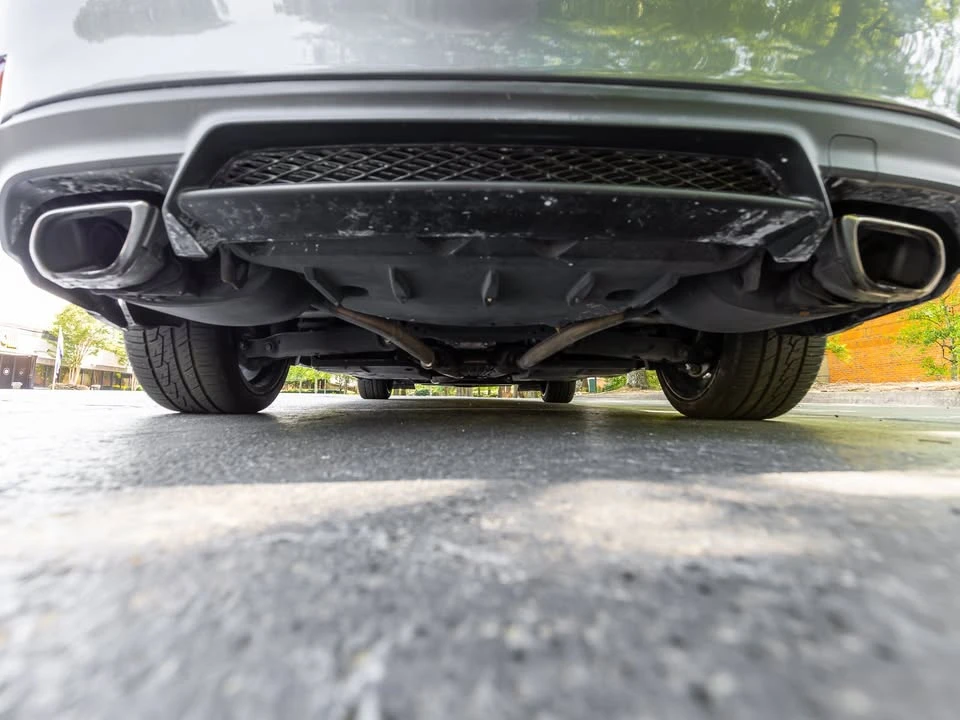 2017 Lexus IS 3rd Gen - Image 16 of 20