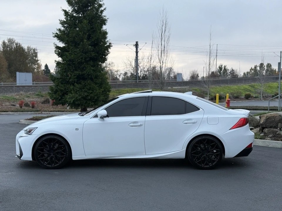 2017 Lexus IS 3rd Gen - Image 8 of 12