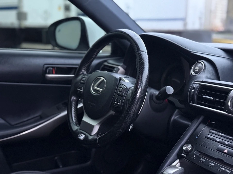 2017 Lexus IS 3rd Gen - Image 10 of 12