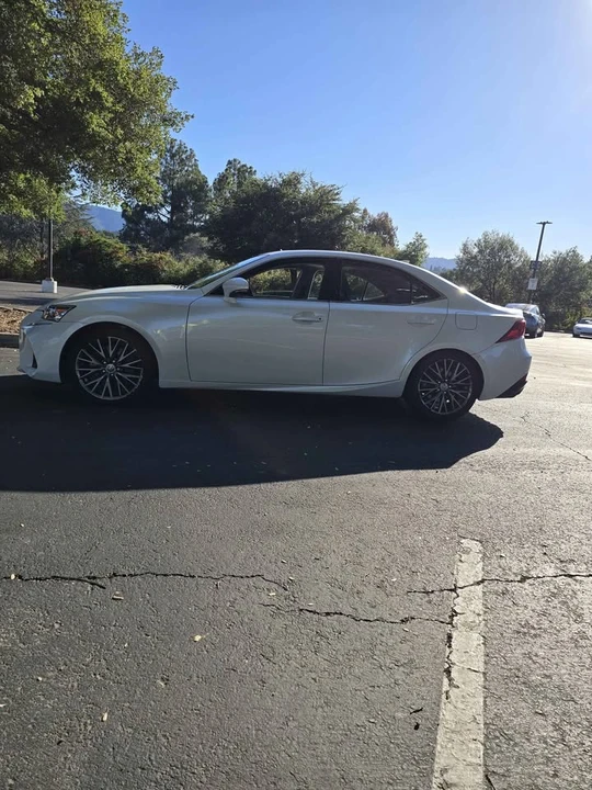 2017 Lexus IS 3rd Gen - Image 4 of 13