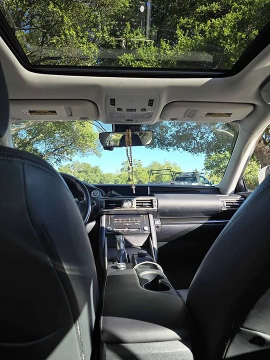 2017 Lexus IS 3rd Gen - Image 8 of 13