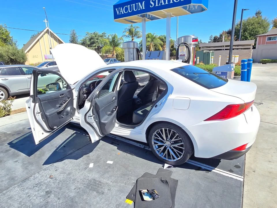 2017 Lexus IS 3rd Gen - Image 6 of 10