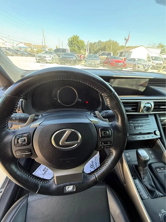 2017 Lexus IS 3rd Gen - Image 5 of 7