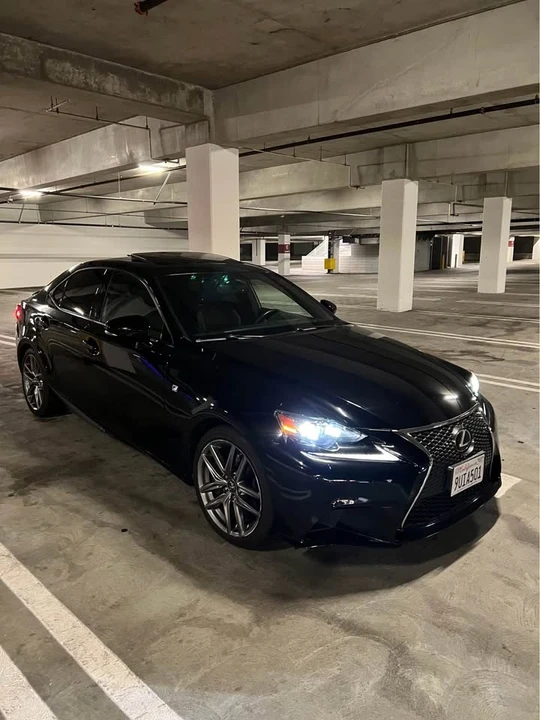 2017 Lexus IS 3rd Gen - Image 5 of 20