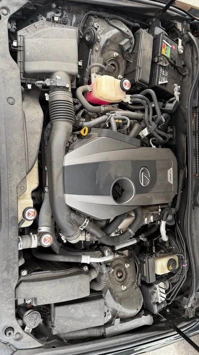 2017 Lexus IS 3rd Gen - Image 17 of 19